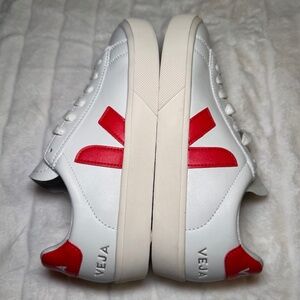 Red & White Veja Campos Woman’s Size 8 (39 eu)